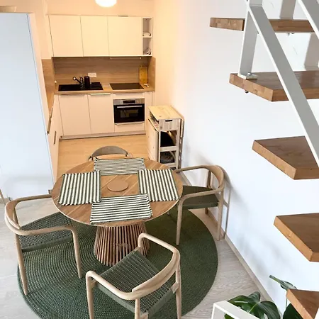 Penthouse Des Orchidees-sea View Floor Living